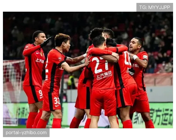 十人作战的深圳新鹏城0-2不敌长春亚泰，遭遇两连败