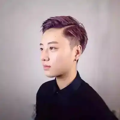 吕露帆